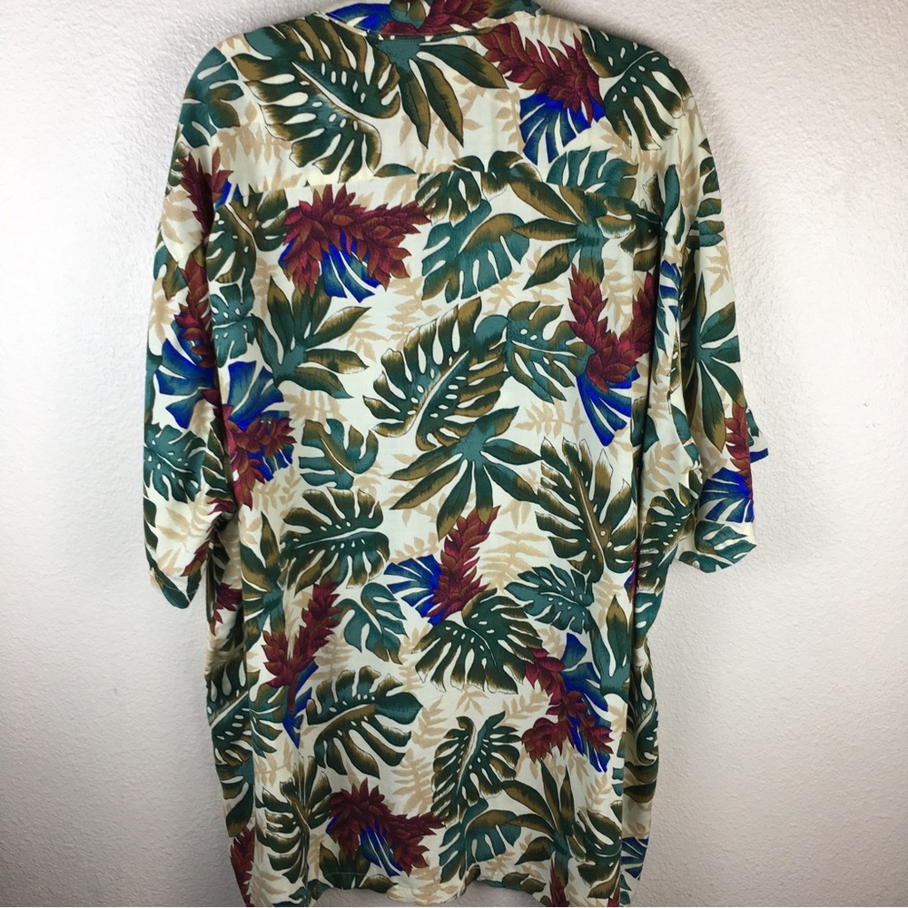 Men's Hawaiian Shirt, Size 3XL, Tropical Graphics, Made in Hawaii by Hilo Hattie - Picture 5 of 10